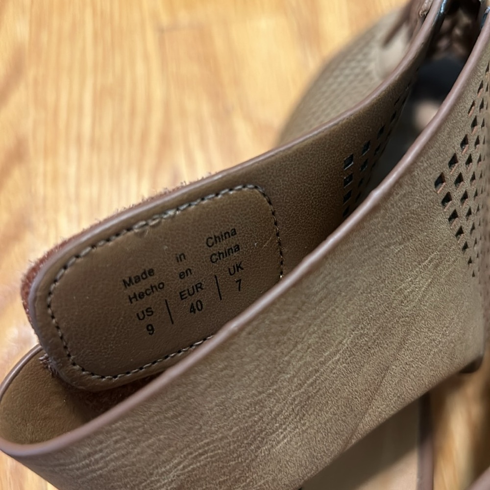 Call It Spring Platform Block Heeled Sandals - image 3